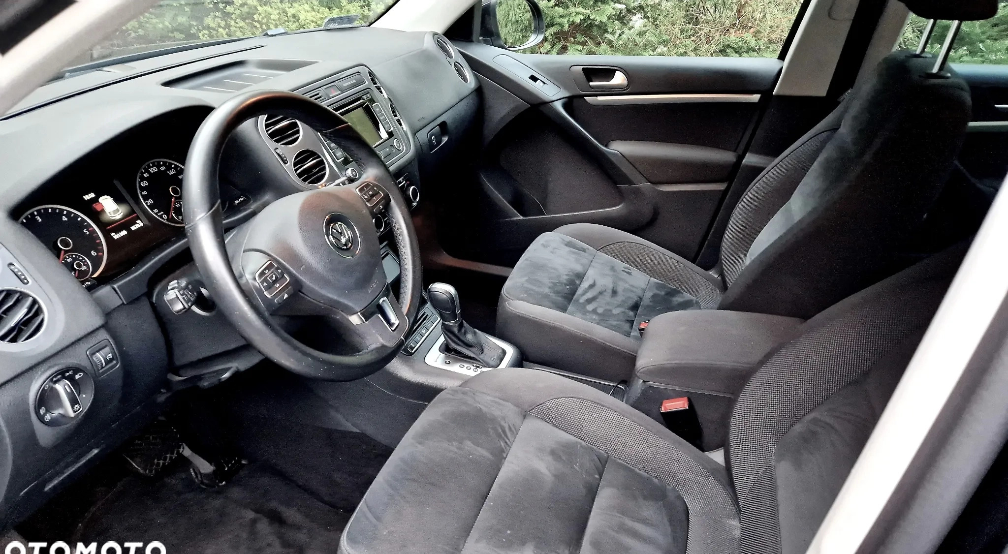 Volkswagen Tiguan cena 82000 przebieg: 102000, rok produkcji 2015 z Sochaczew małe 154